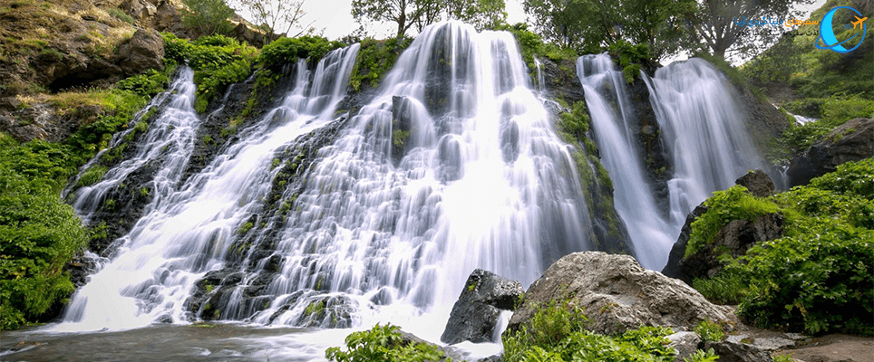 آبشار نقره‌ای شاکی در ایروان
