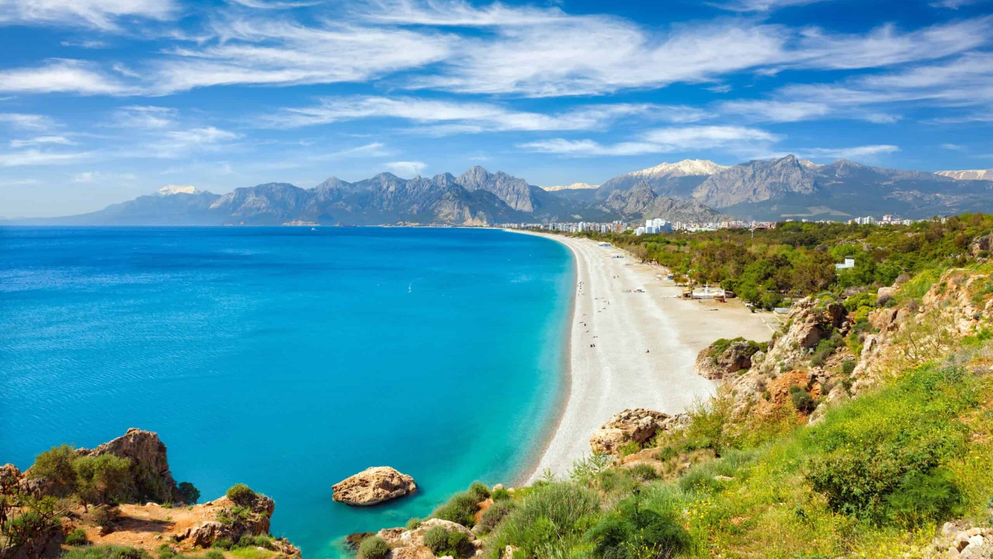 آنتالیا ترکیه ساحل کونیالتی