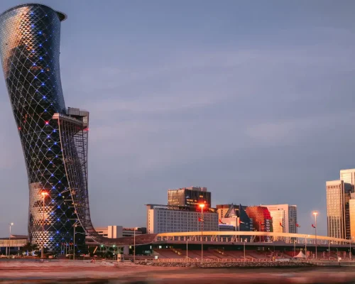 2_discoverourhotels_abudhabicapitalcentre_gif2_adnec