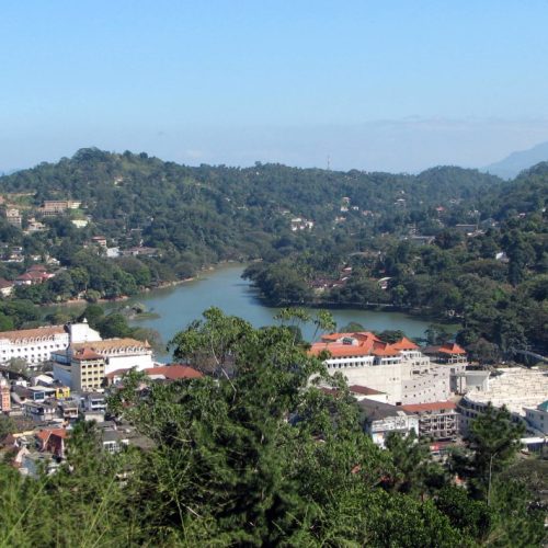 Kandy_lake