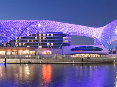 auhwh-exterior-4994-hor-feat