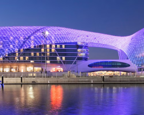 auhwh-exterior-4994-hor-feat