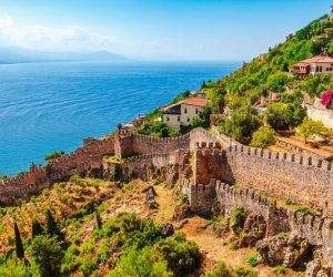 u-637887352382965774