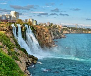 u-637887352718646488